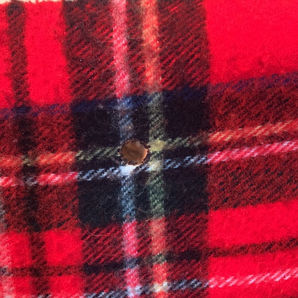 Vintage Poncho “Hunter”. 1971/72. Red plaid w/ lined hood & zipper neckline. - Picture 5 of 8